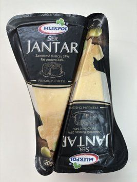 Сир пармезан Jantar 200г ТМ Mlekpol 081 фото